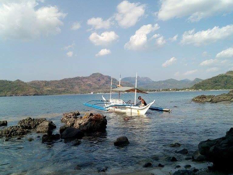 Sand Bar Beach Resort Насугбу Экстерьер фото