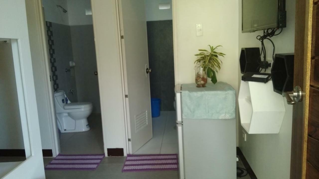 Sand Bar Beach Resort Насугбу Экстерьер фото